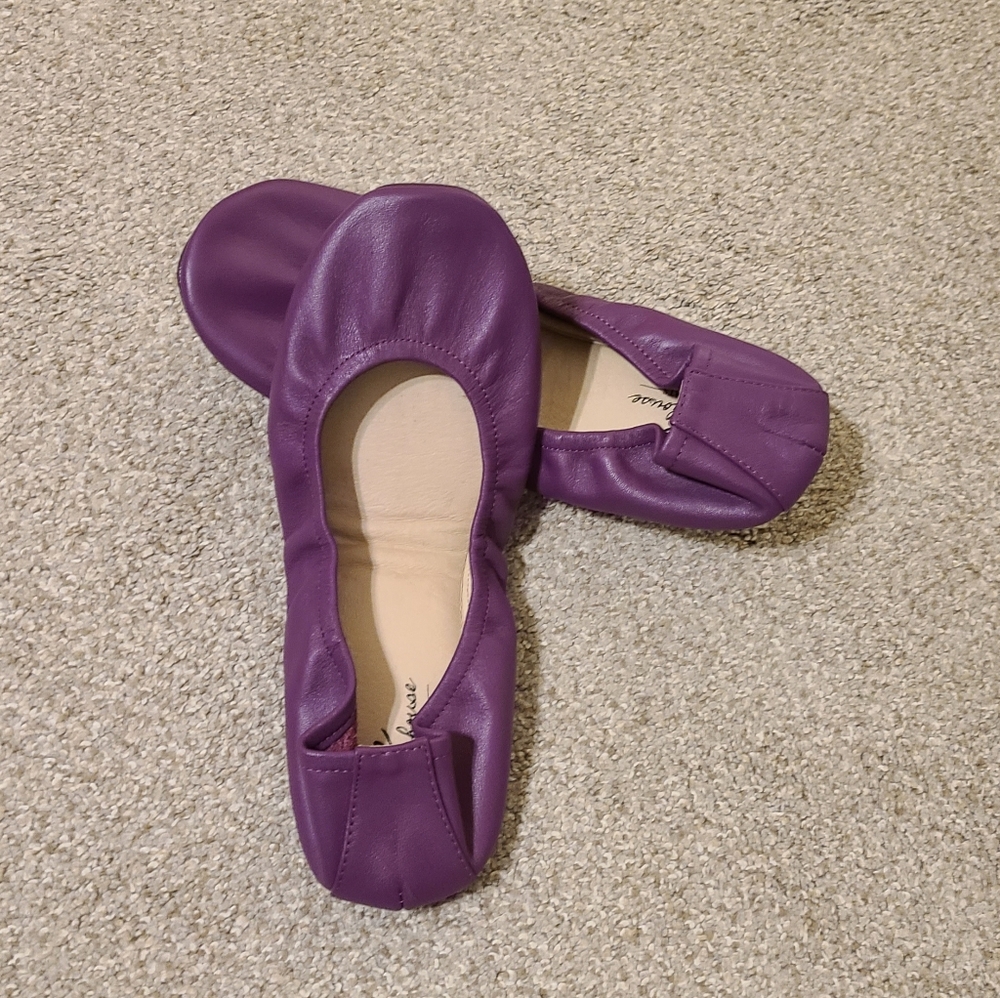 Storehouse Flats Size 10